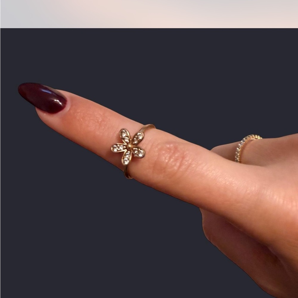 Pandora Gold and Silver Flower Ring